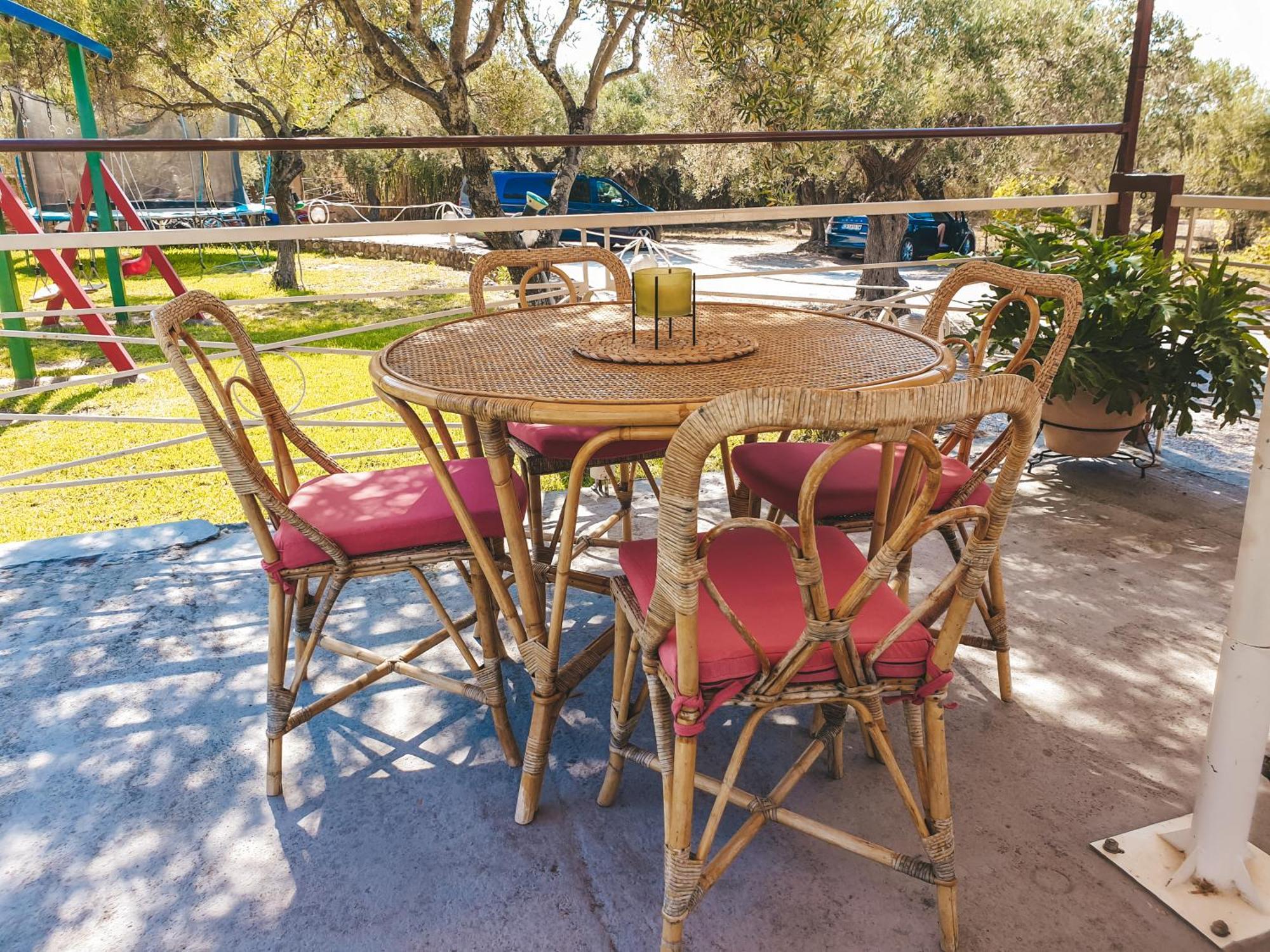 וורוורו Aroma Studios And Apartments מראה חיצוני תמונה