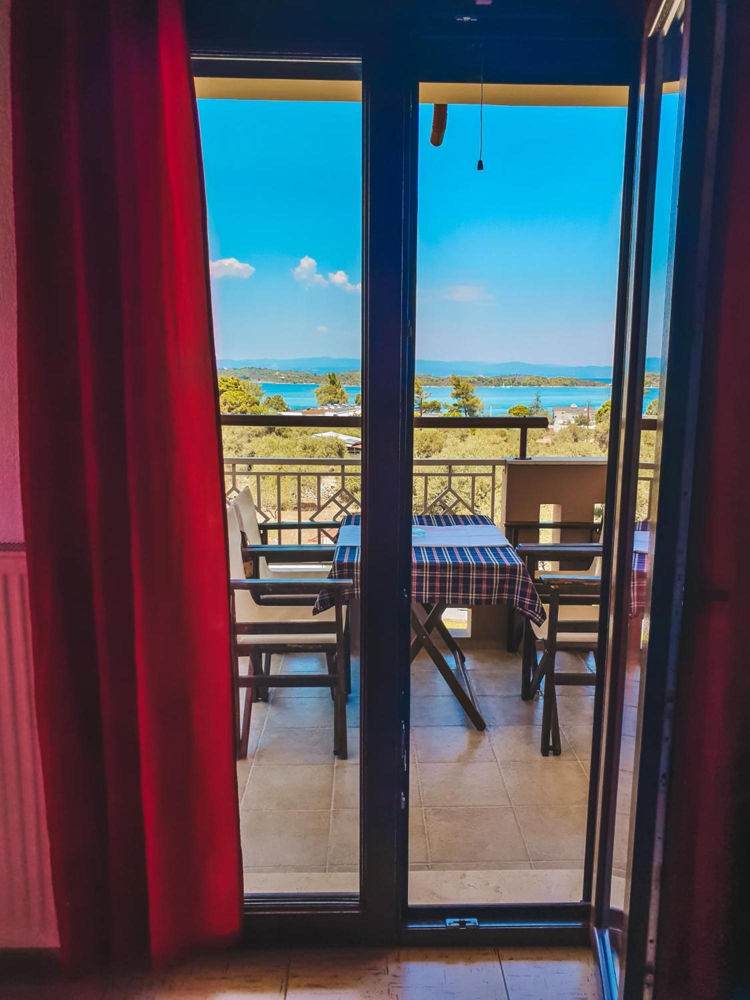 וורוורו Aroma Studios And Apartments מראה חיצוני תמונה