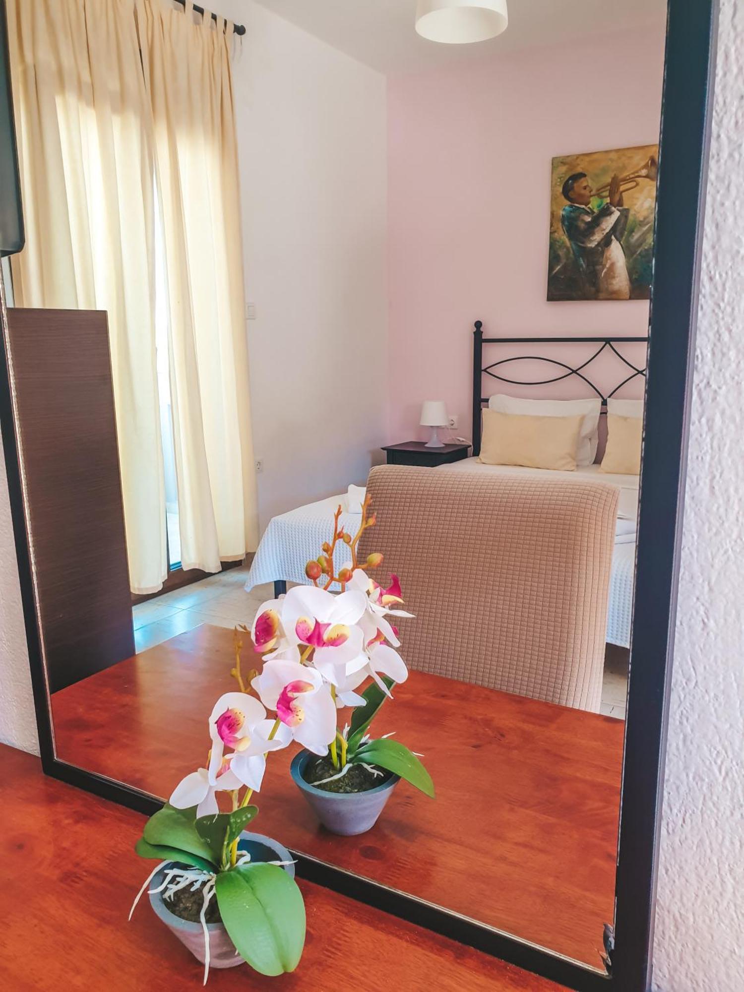 וורוורו Aroma Studios And Apartments מראה חיצוני תמונה