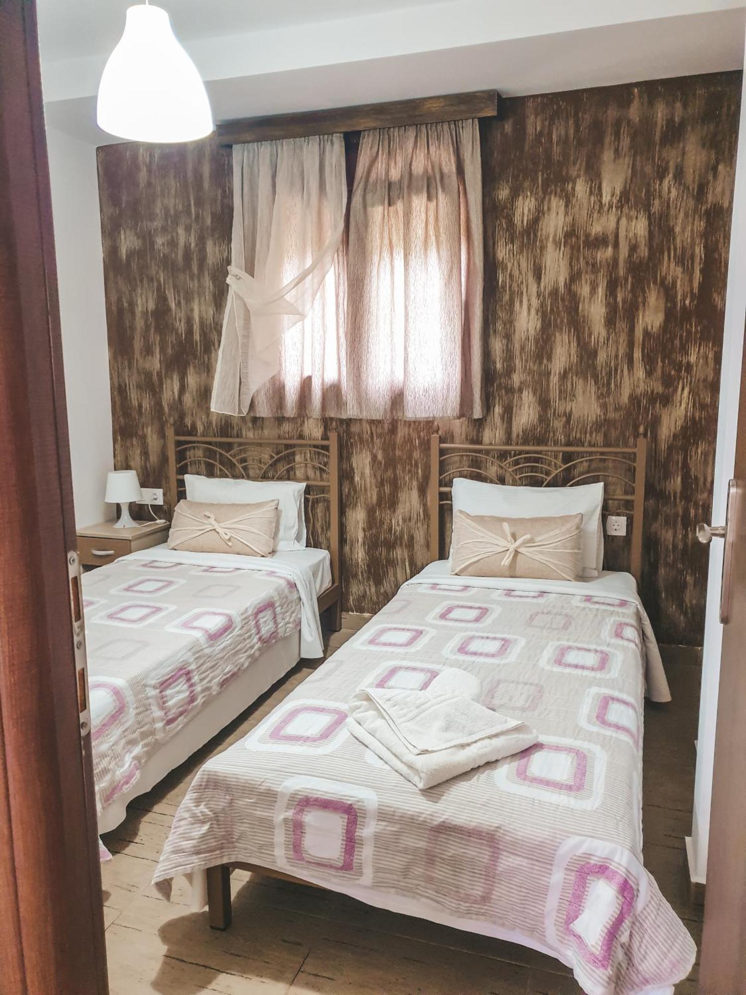 וורוורו Aroma Studios And Apartments מראה חיצוני תמונה
